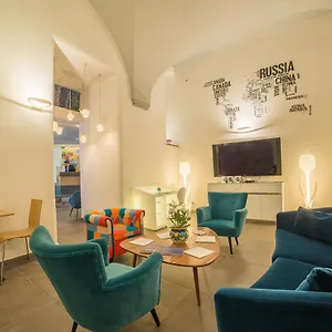 Airone 3*, Napels Italië